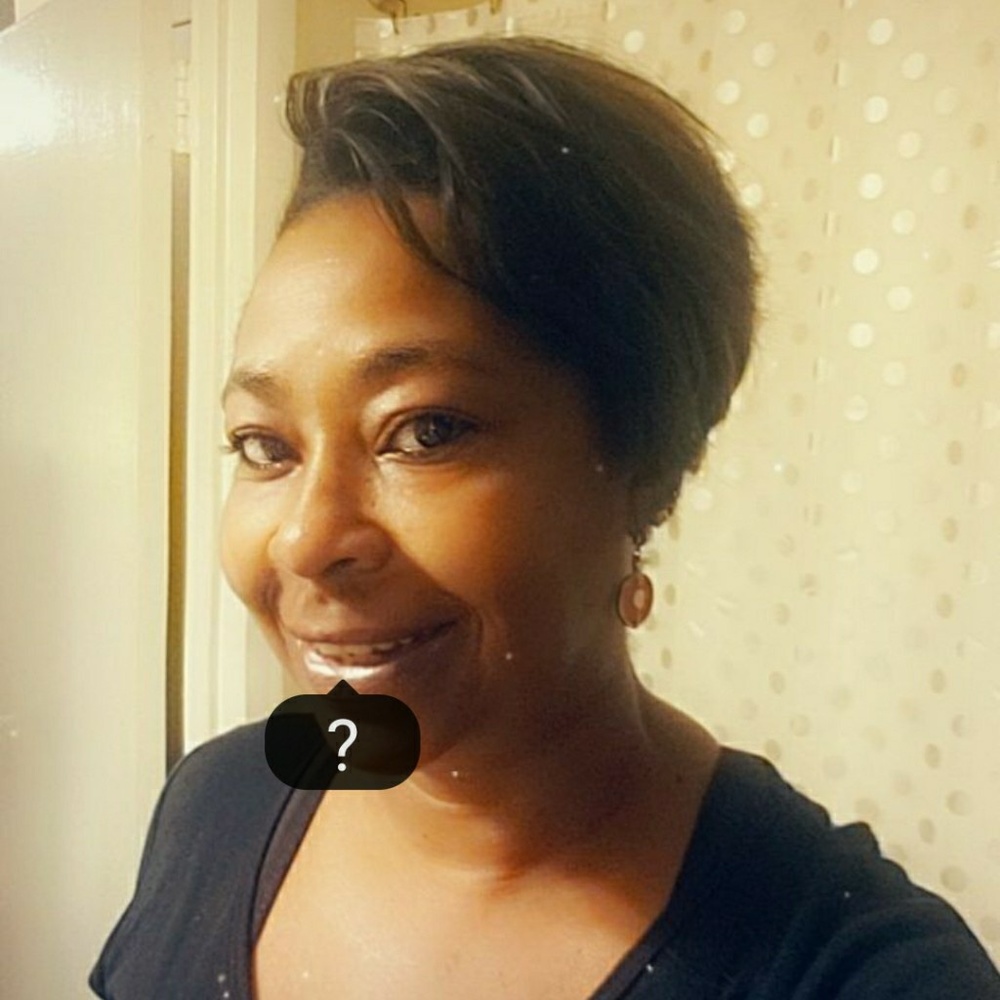 Meet your Posher, Dana